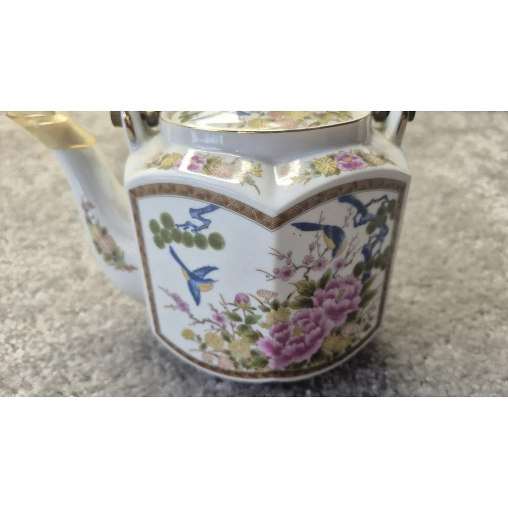 Vtg Japanese Porcelain Teapot‎ Brass Handle w/ Flowers Birds Gold Trim Homco
